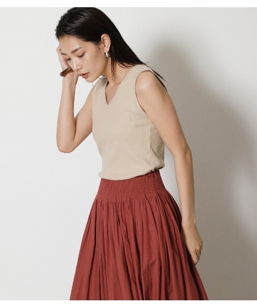 AZUL by moussy（アズールバイマウジー）の「2WAY LACE UP RIB TANK/2WAYレースアップリブタンク（タンクトップ・レディース・ベージュ/ブラック系その他/レッド/ベージュ系その他・MEDIUM/SMALL）」の19枚目の写真