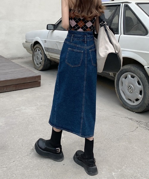 ABITOKYO（アビトーキョー）の「センタースリットハイウエストデニムスカート（デニムスカート・レディース・ライトブルー/インディゴブルー・S/M/L）」の11枚目の写真