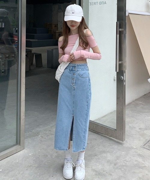 ABITOKYO（アビトーキョー）の「センタースリットハイウエストデニムスカート（デニムスカート・レディース・ライトブルー/インディゴブルー・S/M/L）」の22枚目の写真