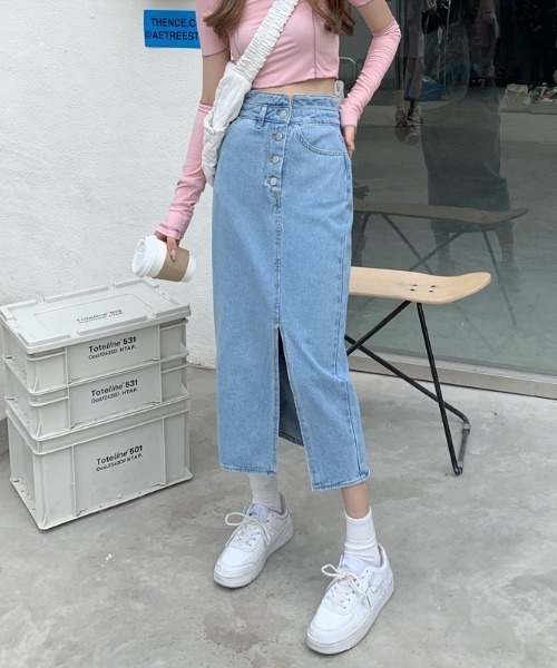 ABITOKYO（アビトーキョー）の「センタースリットハイウエストデニムスカート（デニムスカート・レディース・ライトブルー/インディゴブルー・S/M/L）」の6枚目の写真