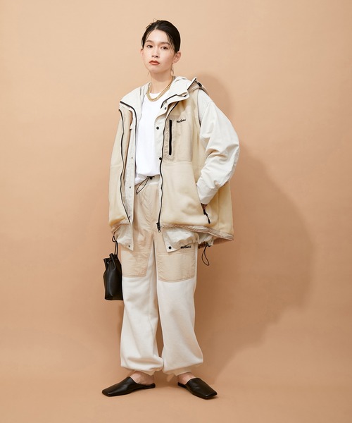 ADAM ET ROPE'(アダムエロペ)の「【WILD THINGS for ADAM ET ROPE'】ポーラテックフリースベスト(その他アウター・レディース・ブラック/キナリ・FREE)」の18枚目の写真