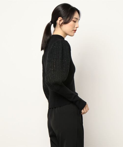 lily brown ロゴ付きラメトップス ラメジャガードロゴニットトップス｜リリーブラウンの通販