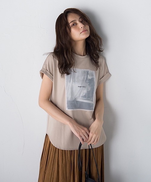 MAYSON GREY（メイソングレイ）の「PHOTOシアーTシャツ（Tシャツ/カットソー・レディース・ブラック/ベージュ/オフホワイト・M）」の3枚目の写真