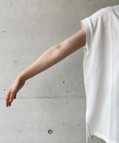 CAPRICIEUX LE'MAGE(カプリシューレマージュ)の「フレンチメッセージTシャツ(Tシャツ/カットソー・レディース・ホワイト/ブラック/グレー・FREE)」の17枚目の写真