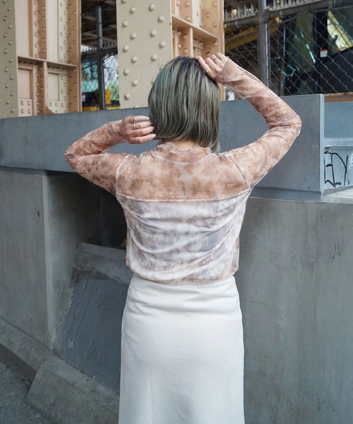 179/WG（イチナナキュウダブルジー）の「シアーチュールトップス（Tシャツ/カットソー・レディース・ベージュ/ブラック/チャコールグレー・FREE）」の15枚目の写真