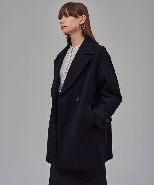 UNITED TOKYO ウェーブデザイン　ショートコート UNITED TOKYO（ユナイテッドトウキョウ）の「エクストラウール ビック