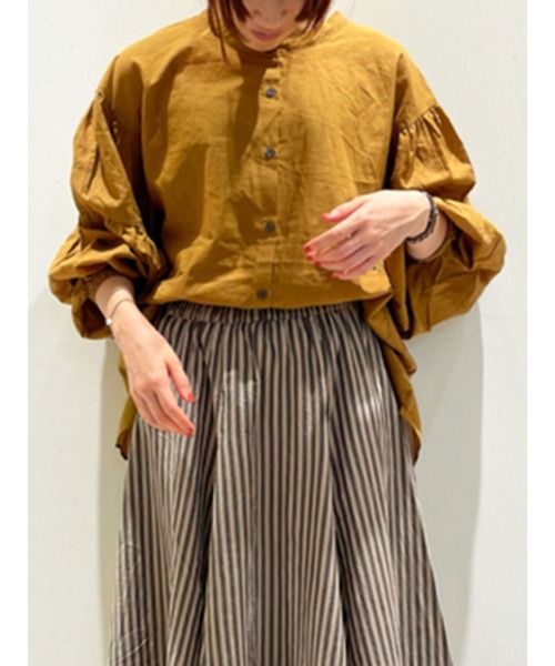 Samansa Mos2（サマンサ モスモス）の「袖ティアードブラウス（シャツ/ブラウス・レディース・ブラウン/カーキ/オレンジ/マスタード/チャコール/キナリ・ﾌﾘ-）」の6枚目の写真