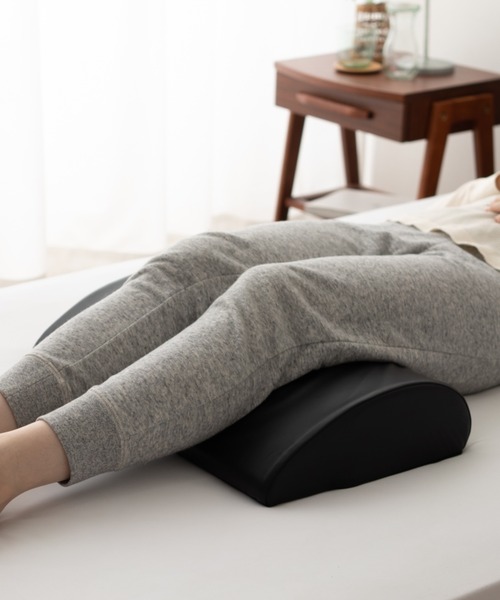 EMOOR(エムール)の「フットレストクッション(クッション/クッションカバー・レディース・ブラック/グレー・FREE)」の3枚目の写真