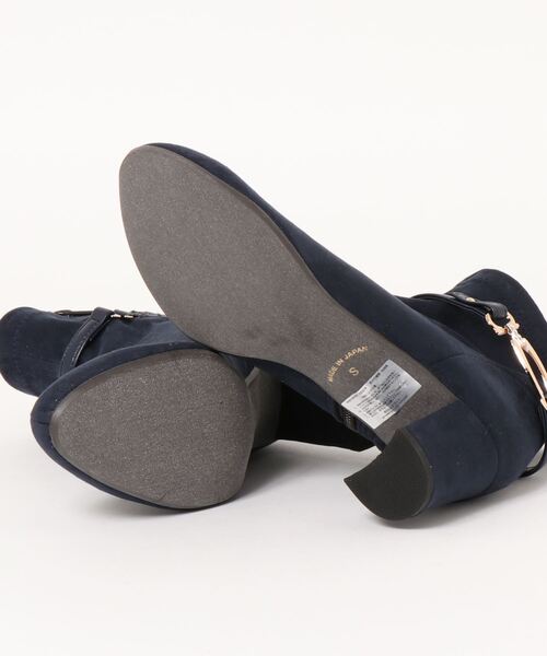 AGOSTO（アゴスト）の「ラウンドトゥベルトショートブーツ（ブーツ・レディース・ネイビー・S/L）」の3枚目の写真