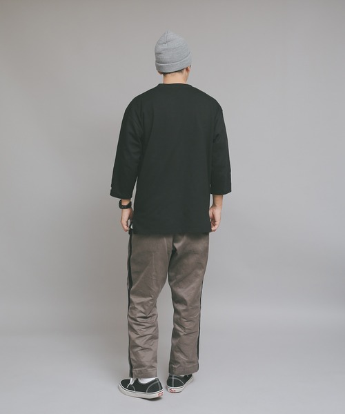 Goodwear（グッドウェア）の「Good wear USAコットン 2W7-2509 切替7分袖 FOOTBALL TEE（Tシャツ/カットソー・メンズ・ネイビー/杢グレー/カーキブラウン/ライトカーキ/ブルー系その他/ホワイト/ブラック/ベージュ/グレイッシュベージュ/スモークピンク/パープル系その他/イエロー系その他/オレンジ系その他/ミント/ライトピンク/チャコールグレー/グレー系その他・L/S/M/XL）」の21枚目の写真