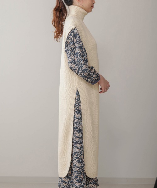 Bou Jeloud（ブージュルード）の「タートルネックラウンドロングベスト（ベスト・レディース・ブラック/ベージュ/アイボリー・FREE）」の19枚目の写真