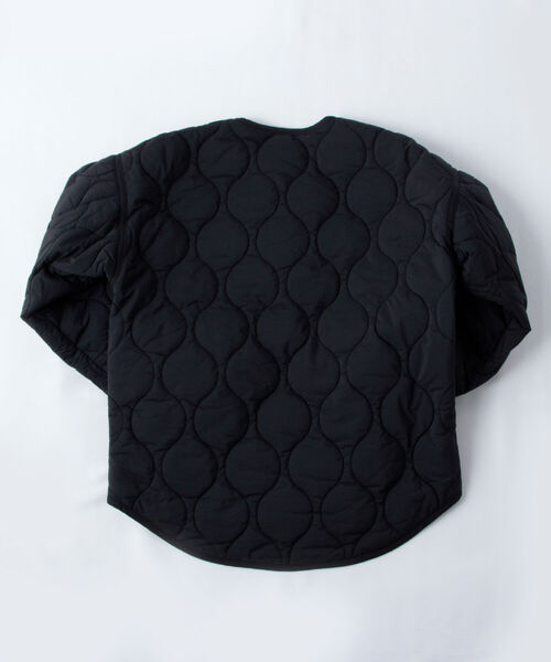 WILD THINGS(ワイルドシングス)の「【WEB限定】【WILD THINGS/ワイルドシングス】 プリマロフトキルティングジャケット #WTW21210SK(ダウンジャケット/コート・レディース・ブラック/カーキ・MEDIUM)」の16枚目の写真