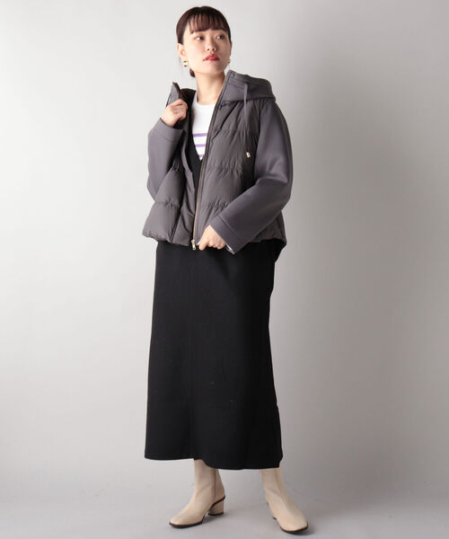 NOLLEY’S（ノーリーズ）の「◇【WEB限定】カットボンディング×スムースタフタダウン（ダウンジャケット/コート・レディース・ブラック/チャコールグレー/ベージュ・FREE）」の21枚目の写真