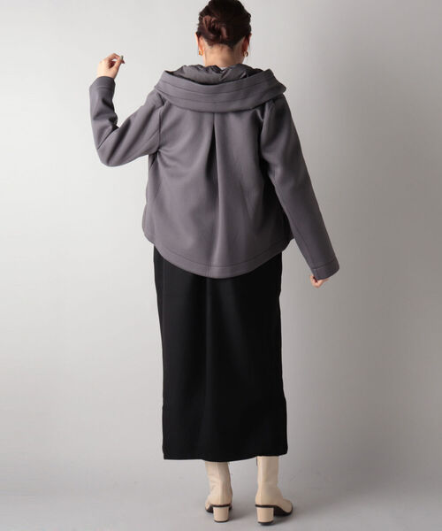 NOLLEY’S（ノーリーズ）の「◇【WEB限定】カットボンディング×スムースタフタダウン（ダウンジャケット/コート・レディース・ブラック/チャコールグレー/ベージュ・FREE）」の4枚目の写真