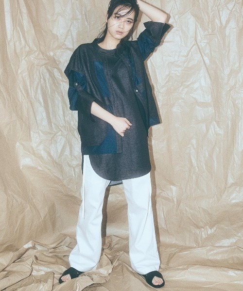 RURI.W（ルリ）の「【RURI.W】SPLICED BLOUSE（シャツ/ブラウス・レディース・ベージュ/ネイビー・FREE）」の11枚目の写真