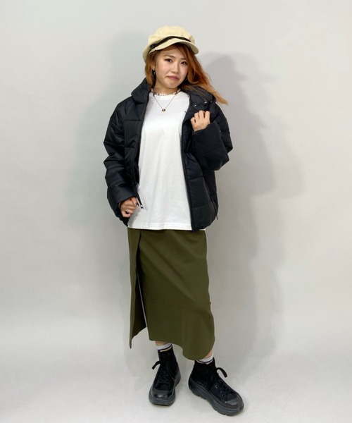 NIKE(ナイキ)の「NIKE/ナイキ ルーズシルエット バックプリントロゴジャケット DJ6996-010(ダウンジャケット/コート・レディース・ブラック・L/M)」の9枚目の写真