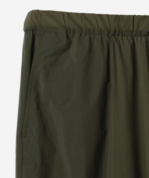 GYMPHLEX（ジムフレックス）の「1906 Gymphlex SPORT WEAR | 2WAYストレッチタフタ 中綿イージーパンツ MEN（その他パンツ・メンズ・ブラック/オリーブ・LARGE/MEDIUM）」の14枚目の写真