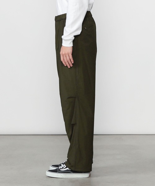 GYMPHLEX（ジムフレックス）の「1906 Gymphlex SPORT WEAR | 2WAYストレッチタフタ 中綿イージーパンツ MEN（その他パンツ・メンズ・ブラック/オリーブ・LARGE/MEDIUM）」の20枚目の写真