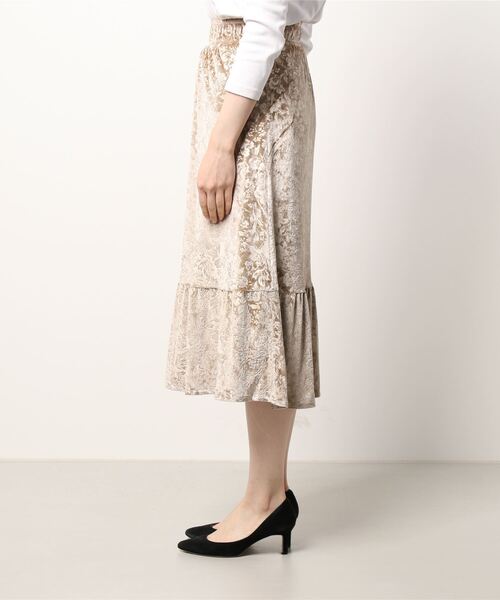 Hamble by Par Avion(ハンブルバイパラビオン)の「フラワースカート(スカート・レディース・ブラック/モカ・ONESIZE)」の4枚目の写真