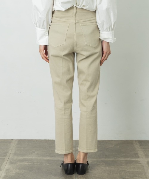 URBAN RESEARCH Sonny Label（アーバンリサーチサニーレーベル）の「テーパードカラーデニム（デニムパンツ・レディース・ベージュ系その他/グリーン/オレンジ・24/25/26）」の18枚目の写真