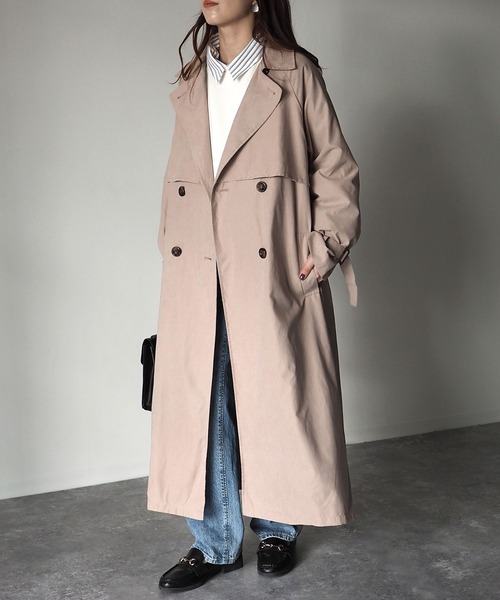 Riberry（リベリー）の「キャンディースリーブヨーク切替トレンチコート（トレンチコート・レディース・ベージュ/ライトベージュ/ブルー/グレイッシュベージュ/グレー/グリーン/イエロー・MEDIUM/LARGE）」の12枚目の写真