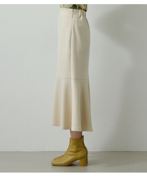 AZUL by moussy(アズールバイマウジー)の「LUXE MERMAID SK /リュクスマーメイドスカート(スカート・レディース・ライトグリーン/アイボリー/ブラック・MEDIUM/SMALL)」の8枚目の写真