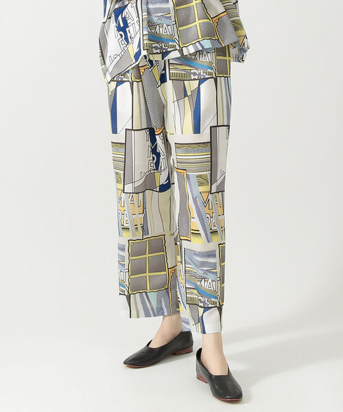 maturely（マチュアリー）の「maturely / Art And Solid Ashime Easy Pants（その他パンツ・レディース・ダークブラウン/その他・1/0）」の3枚目の写真