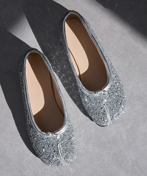 SETUP7（セットアップセブン）の「選べるカラーバリエーション♪【SETUP7】足袋フラットシューズ グリッターラメパンプス バレエシューズ grw（パンプス・レディース・ホワイト/ブラック/ブラック系その他2/シルバー/ブラック系その他3/ブラック系その他4/シルバー系その他/シルバー系その他3・38/36/37/39/35/S/M/L/LL）」の8枚目の写真