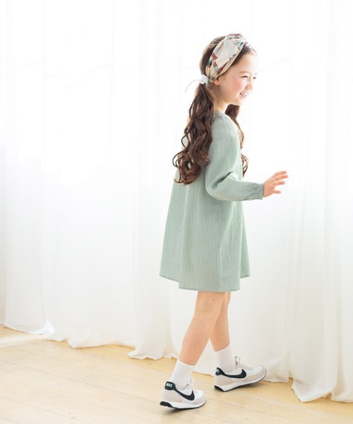lulpini（ルルピー二）の「kids　リップルチュニックブラウス（Tシャツ/カットソー・キッズ・ホワイト×ブルー/ミント/オレンジ系その他・S/M/L）」の3枚目の写真
