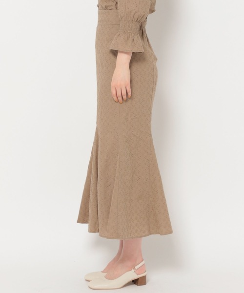 mysty woman(ミスティウーマン)の「刺繍レースマーメイドスカート 272565(スカート・レディース・ブラウン/オフホワイト/ピンク・FREE)」の12枚目の写真