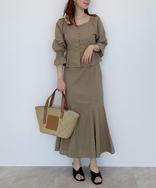 mysty woman(ミスティウーマン)の「刺繍レースマーメイドスカート 272565(スカート・レディース・ブラウン/オフホワイト/ピンク・FREE)」の21枚目の写真