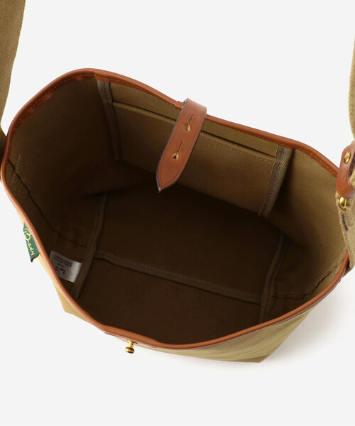 BRADY(ブレディー)の「Brady | KINROSS MEDIUM(ショルダーバッグ・レディース・ブラック・ONE SIZE)」の5枚目の写真