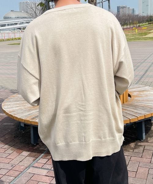 PairPair(ペアペア)の「ワンポイントVネック刺繍カーディガン(ユニセックス)(カーディガン/ボレロ・メンズ・ピンク/オレンジ/アイボリー/イエロー/ライトブルー・MEDIUM/LARGE)」の9枚目の写真