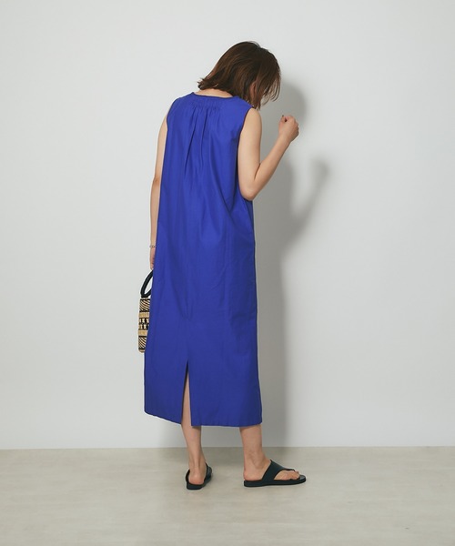 RIVE DROITE（リヴドロワ）の「beej/ビージ/バックコクーンVネックワンピース（ワンピース・レディース・ブラック/ブルー・38/36）」の21枚目の写真