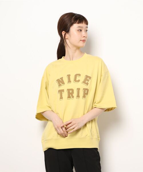 Samansa Mos2(サマンサ モスモス)の「インレイプリントTシャツ(Tシャツ/カットソー・レディース・カーキ/イエロー/チャコール/オフホワイト・フリ-)」の6枚目の写真