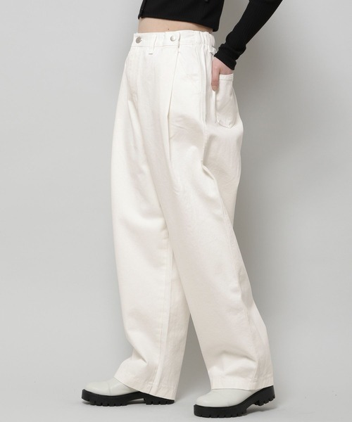 ALAND(エーランド)の「3.3Field Trip/WIDE BALLONパンツ 2279878(その他パンツ・レディース・ブラック/アイボリー・SMALL/MEDIUM)」の11枚目の写真