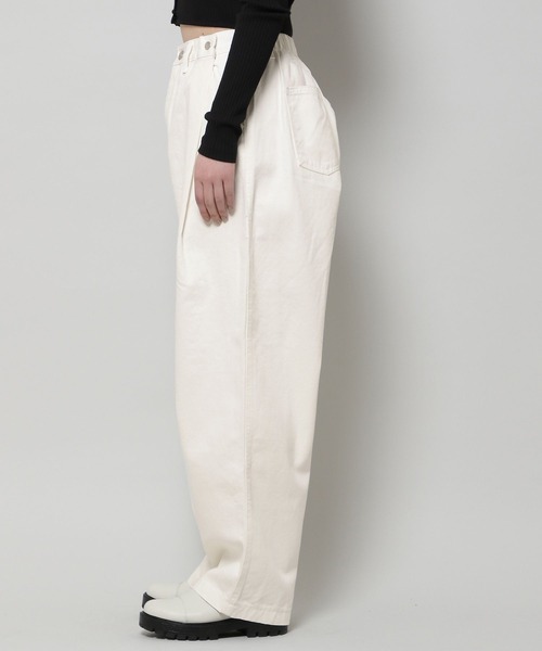 ALAND(エーランド)の「3.3Field Trip/WIDE BALLONパンツ 2279878(その他パンツ・レディース・ブラック/アイボリー・SMALL/MEDIUM)」の15枚目の写真