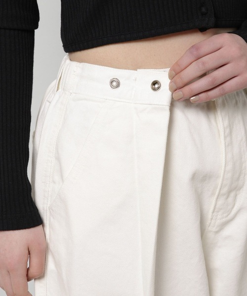 ALAND(エーランド)の「3.3Field Trip/WIDE BALLONパンツ 2279878(その他パンツ・レディース・ブラック/アイボリー・SMALL/MEDIUM)」の19枚目の写真