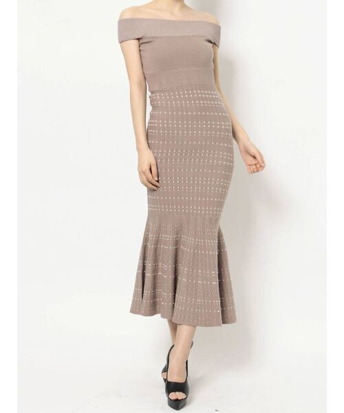 RESEXXY(リゼクシー)の「オフショルマーメイドニットワンピース(ワンピース・レディース・ブラック/ブルー/その他1・FREE)」の5枚目の写真