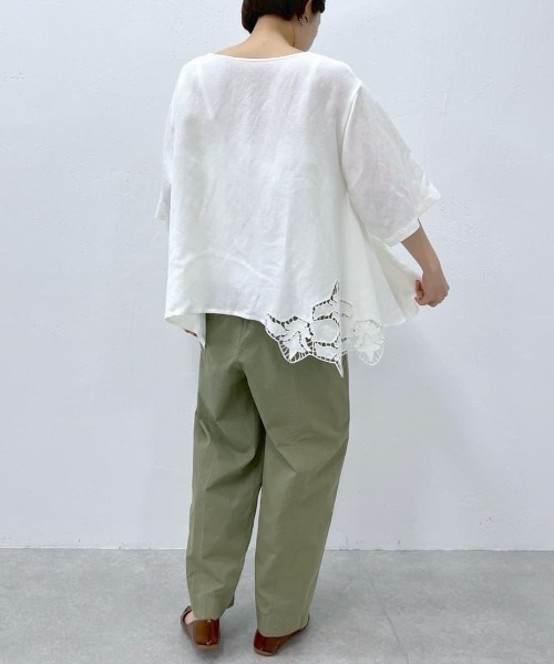 BEARDSLEY（ビアズリー）の「裾カット刺繍ブラウス（シャツ/ブラウス・レディース・ホワイト/ブラック・FREE）」の10枚目の写真