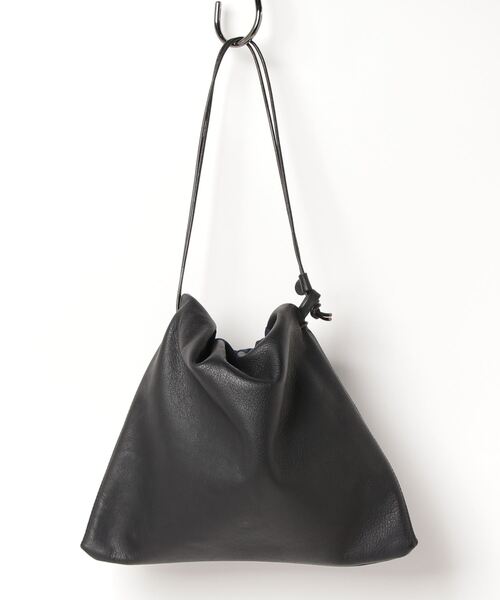 Uncut Bound（アンカットバウンド）の「Dono(ドーノ)　レザー巾着バッグ（ショルダーバッグ・レディース・グレー/ブラック・FREE）」の3枚目の写真