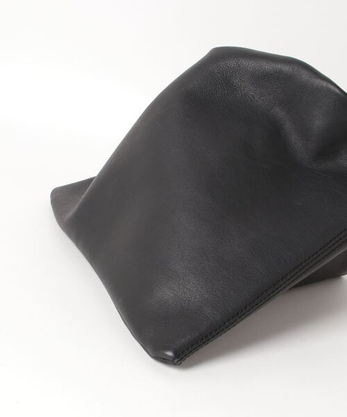 Uncut Bound（アンカットバウンド）の「Dono(ドーノ)　レザー巾着バッグ（ショルダーバッグ・レディース・グレー/ブラック・FREE）」の4枚目の写真