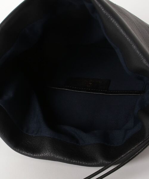 Uncut Bound（アンカットバウンド）の「Dono(ドーノ)　レザー巾着バッグ（ショルダーバッグ・レディース・グレー/ブラック・FREE）」の5枚目の写真