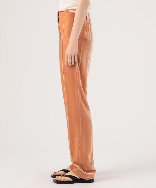 TOMORROWLAND (トゥモローランド)の「GOLDEN GOOSE DELUXE BRAND べロアイージーストレートパンツ(その他パンツ・レディース・ライトピンク・XXS/XS)」の4枚目の写真