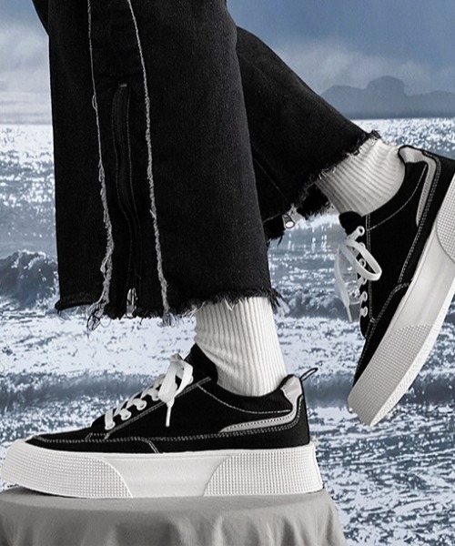 MGV（エムジーヴィー）の「厚底キャンバススニーカー（スニーカー・メンズ・ホワイト/ブラック・MEDIUM/LARGE/X-LARGE）」の4枚目の写真