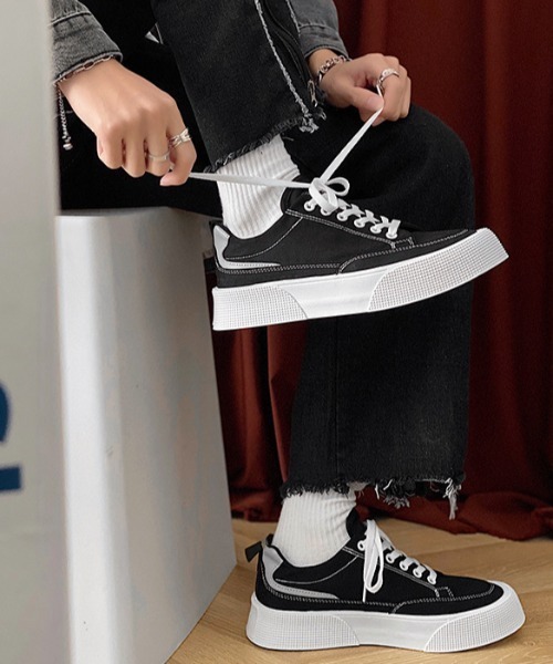 MGV（エムジーヴィー）の「厚底キャンバススニーカー（スニーカー・メンズ・ホワイト/ブラック・MEDIUM/LARGE/X-LARGE）」の3枚目の写真