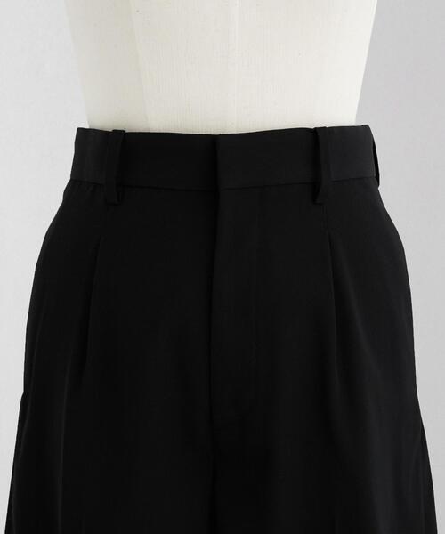 LOEFF（ロエフ）の「＜LOEFF＞VI/W ギャバ ショートパンツ BLACK