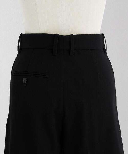 LOEFF（ロエフ）の「＜LOEFF＞VI/W ギャバ ショートパンツ BLACK