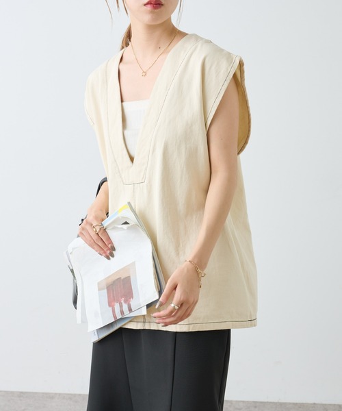 COLONY 2139(コロニートゥーワンスリーナイン)の「ライトオンスデニムVネックベスト(ベスト・レディース・オフホワイト/ブルー・FREE)」の9枚目の写真