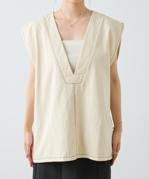 COLONY 2139(コロニートゥーワンスリーナイン)の「ライトオンスデニムVネックベスト(ベスト・レディース・オフホワイト/ブルー・FREE)」の20枚目の写真